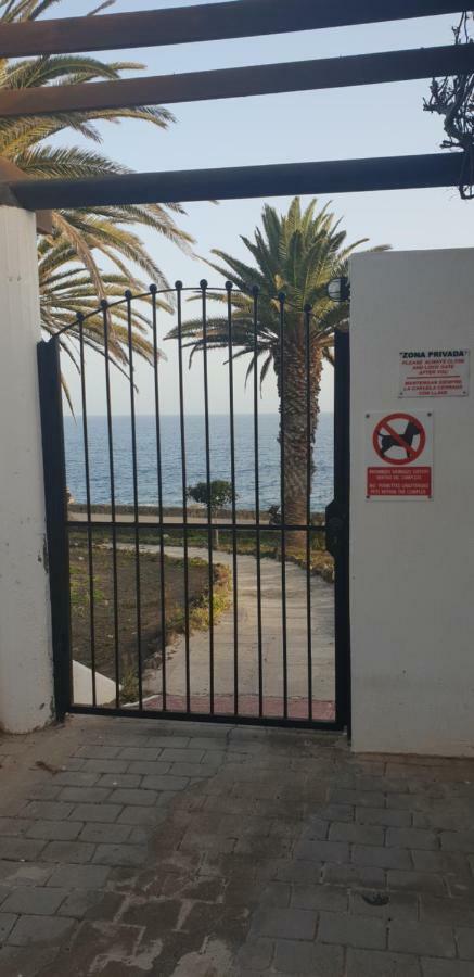 Casa A Primera Linea De Mar コスタ・テギセ エクステリア 写真